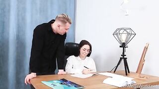 The dick in the pussy rises, but studying does not enter my head, a steamy Russian scene