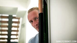 Lick my pussy while I'm on the phone with my husband