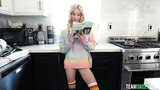 Don't rip my pussy, I'm tender! Miniature beauty's orgasmic sighs