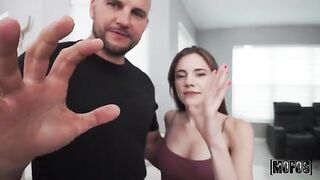 A girl without pity fucks roughly with a guy