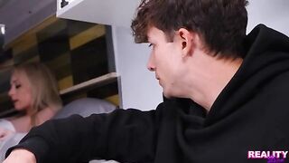 A man fucked his sweet sister in the car