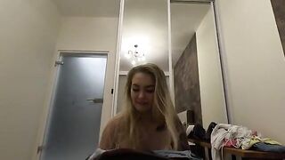 Come over, my parents are not at home - Hot blonde action