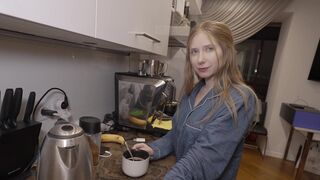 The best alternative to morning coffee with a hot girl
