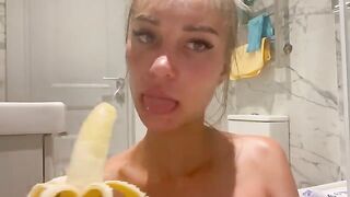 Monika Fox had a banana in her ass and she liked it very much