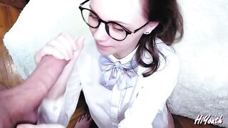 Guy made cum shot on the face of Russian beauty hiYouth
