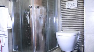 Petite teen gets her mouth used instead of shower