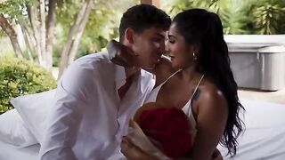 She does it for the thrill, not for the money - Yasmina Khan’s tight ass takes a hard pounding