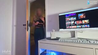 My step sister is training her blowjob skills with a sloppy deepthroat