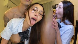 The pretty Japanese schoolgirl came to her stepbrother’s house
