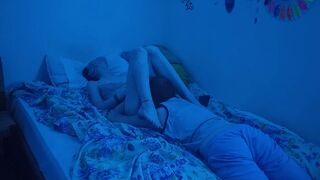 The guy made a neat cum shot in the girl’s mouth, she licked it